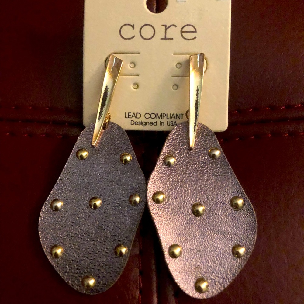 Champagne 🥂 🍾 & Gold-tone Leather Earrings